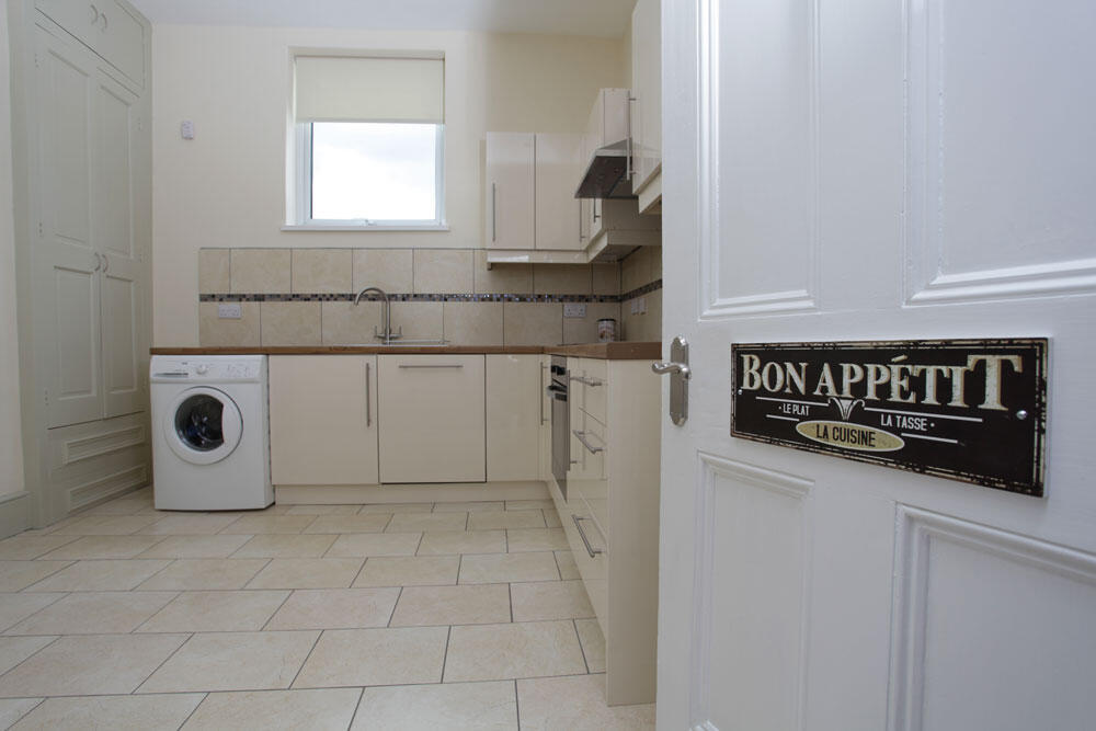 Apartment in London - More