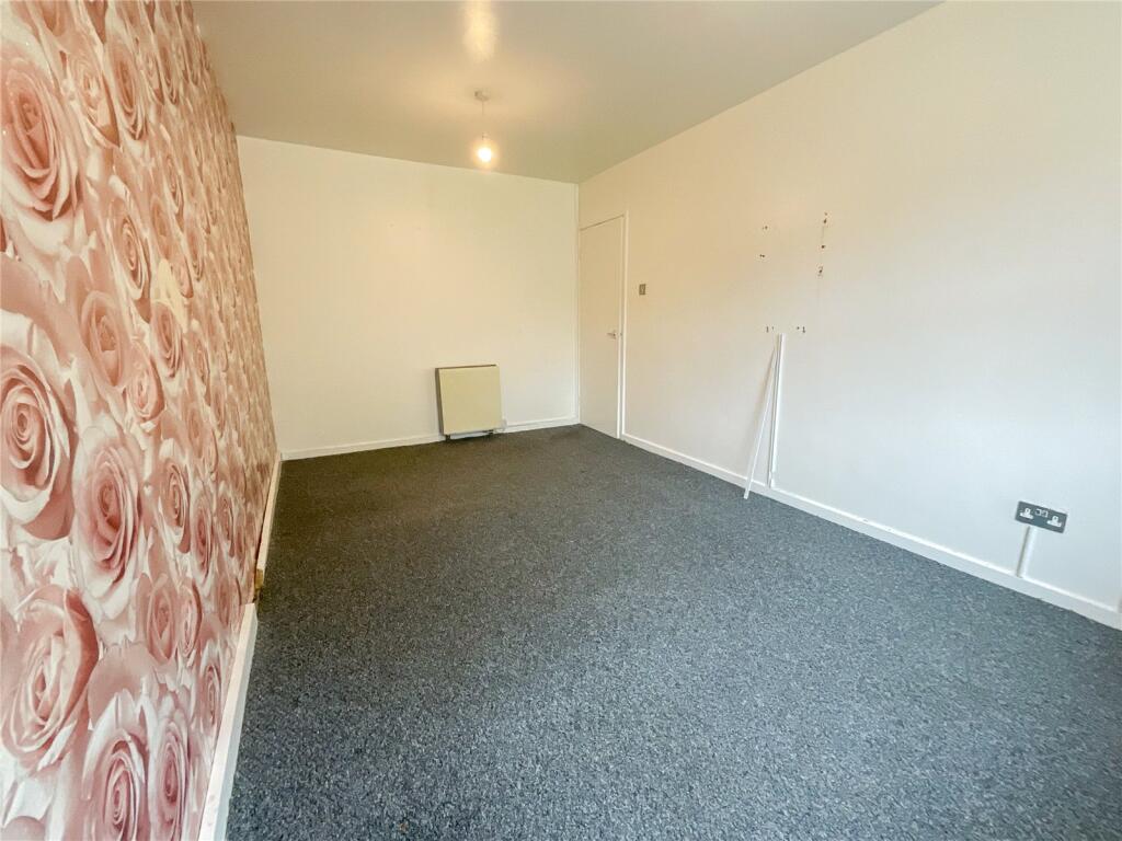 Cheswood Drive, Minworth, Sutton Coldfield, West Midlands, B76 – pohled 4