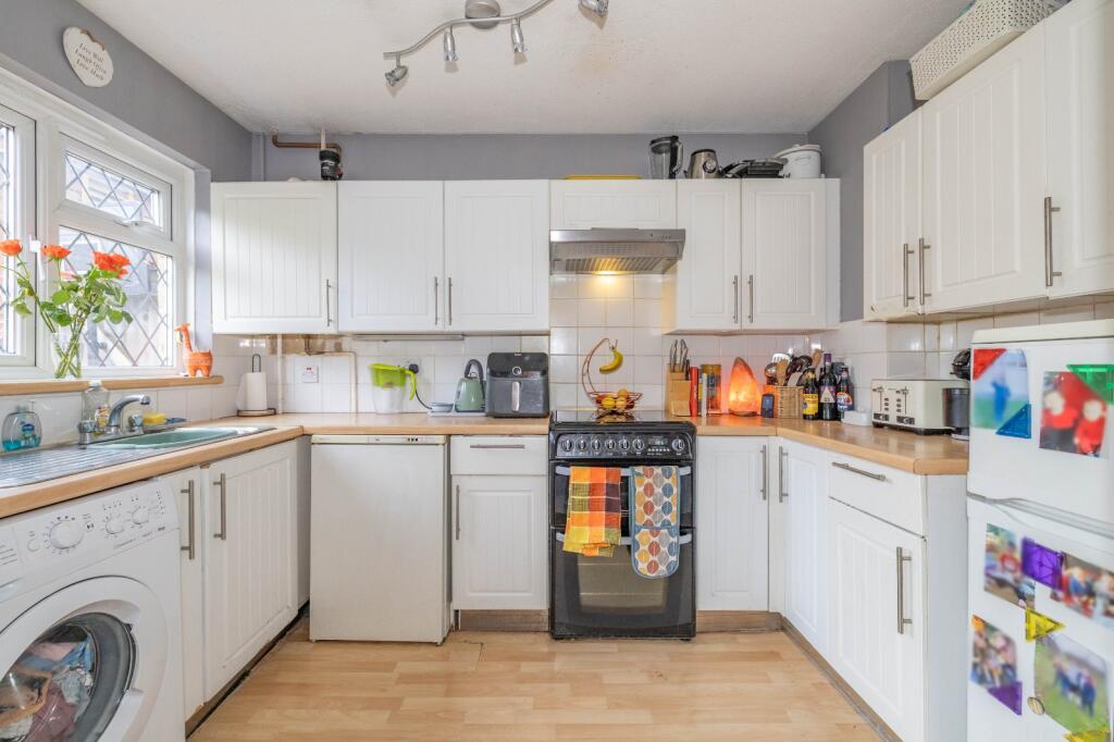 House in Canterbury, Sturry - View 3
