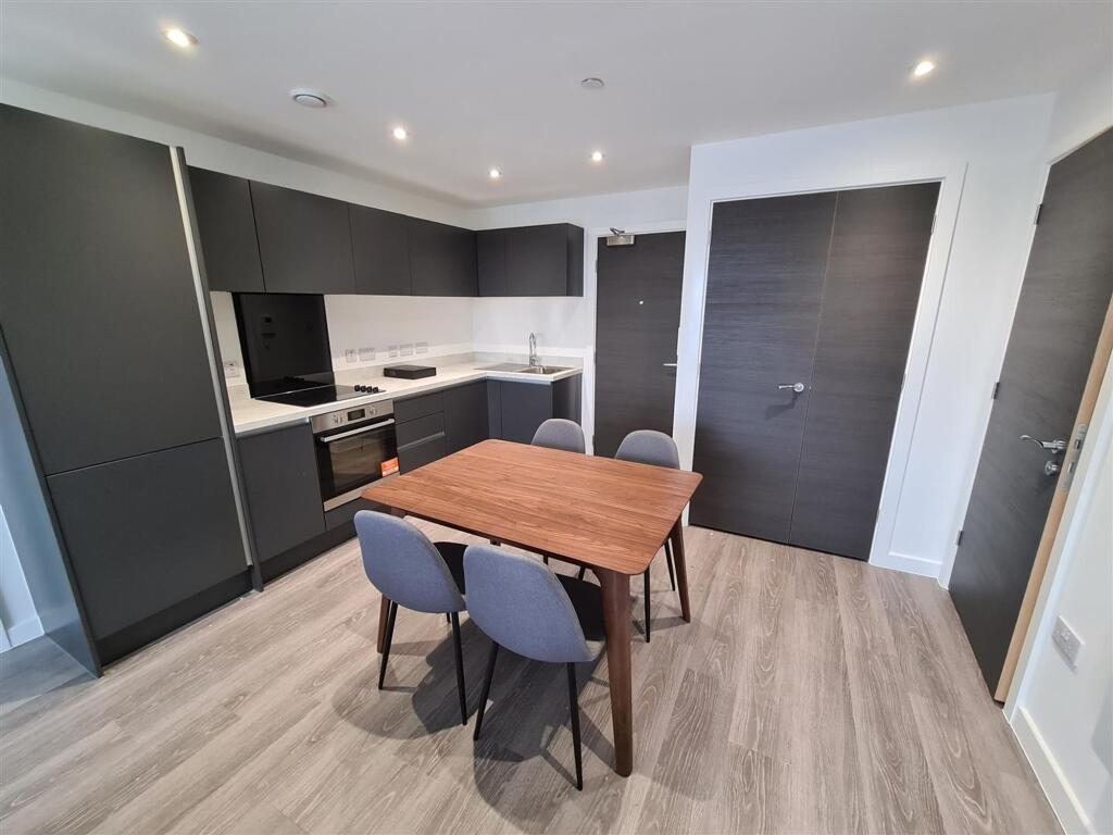Apartment in Manchester - View 4