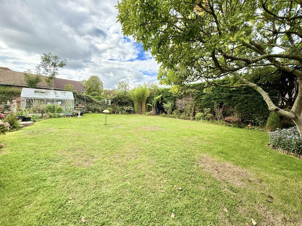 Cedar Way, Henfield photo 5