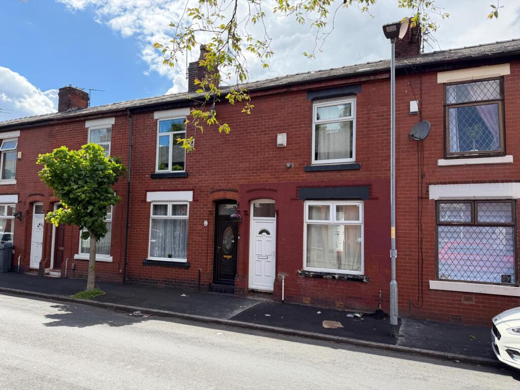 Main image of property: 27 Wilson Road, Manchester, Greater Manchester M9 8BQ