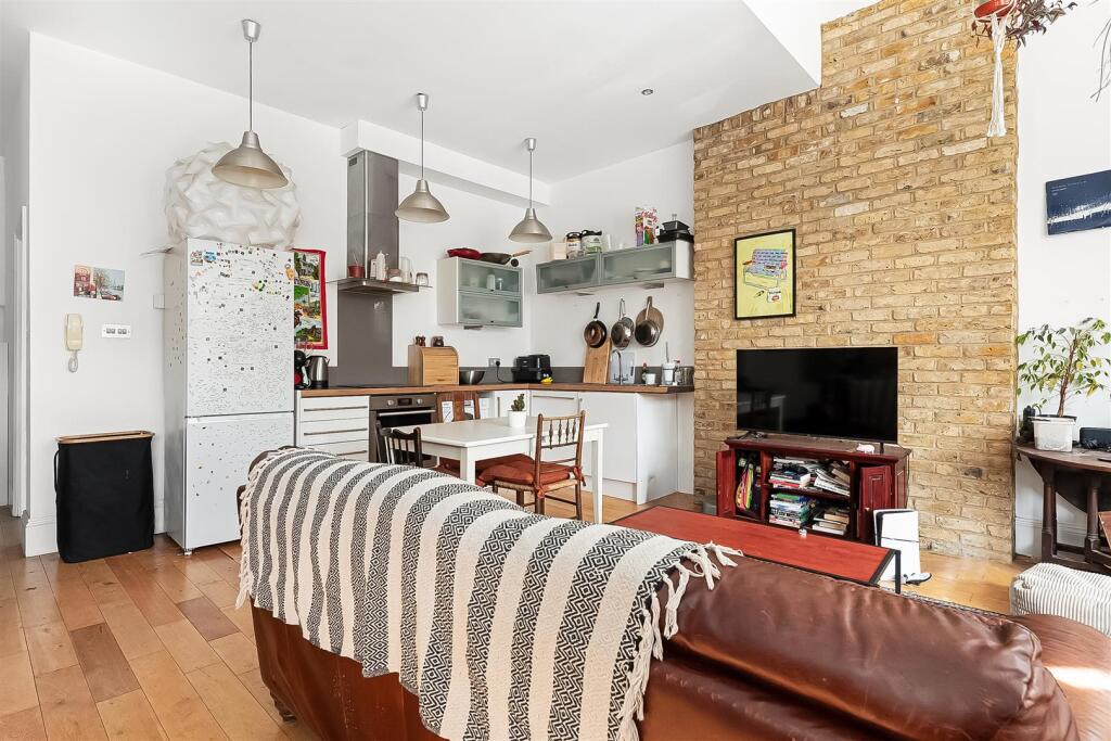 Apartment in London, New Cross Gate - View 4