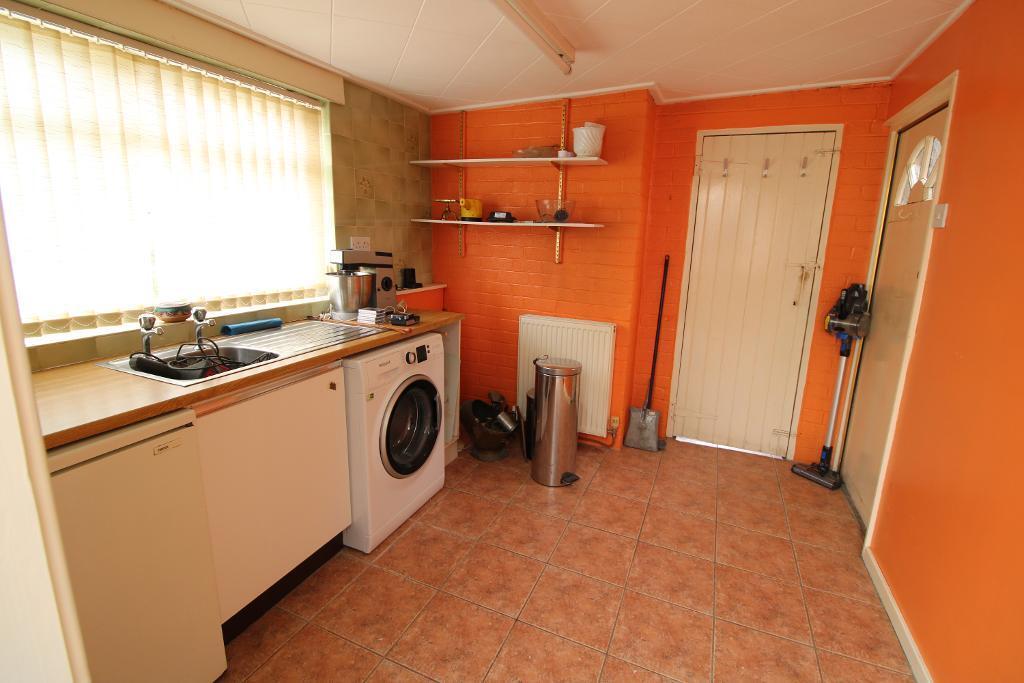 House in Tameside, Greater Manchester - More