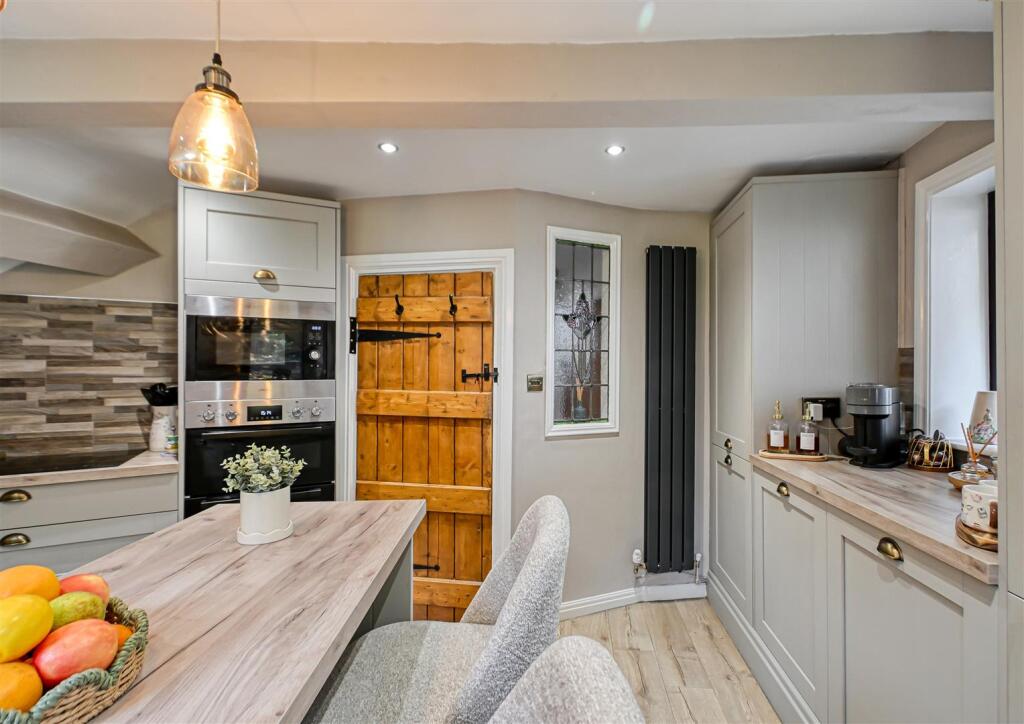 House in Wolverhampton - View 5