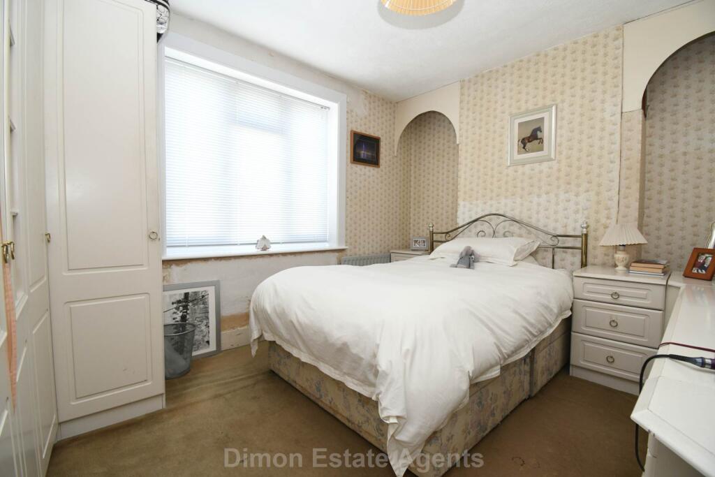 Anns Hill Road, Gosport - More