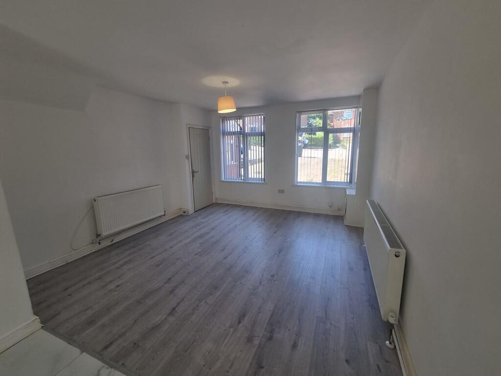 House in Birmingham, West Midlands - View 5