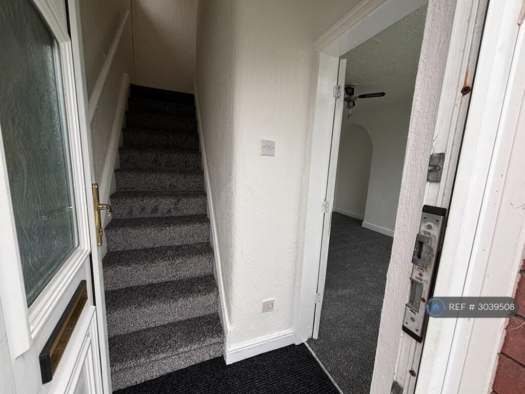 House in Wigan - View 2