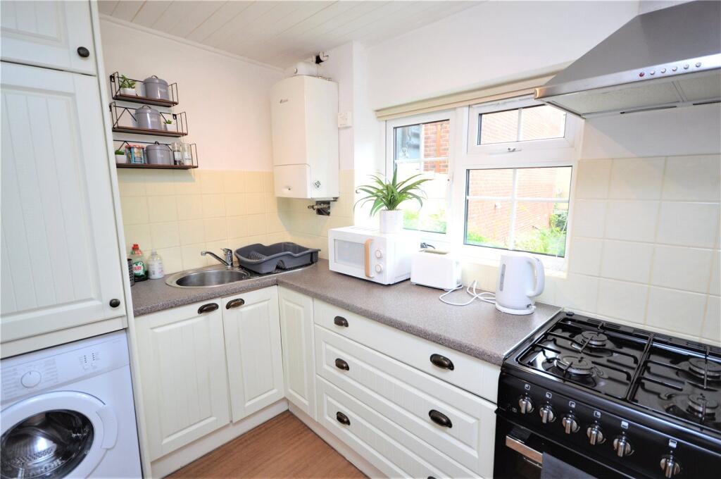 House in Portsmouth - View 5