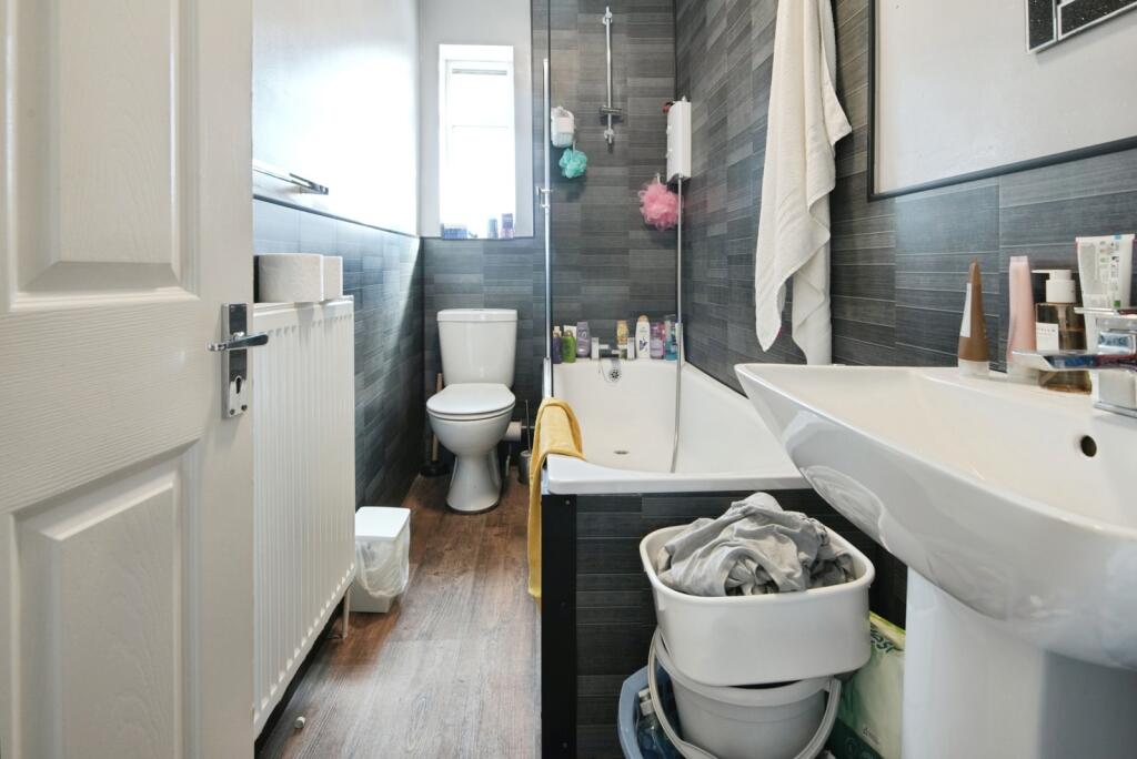 Apartment in Brighton - View 5