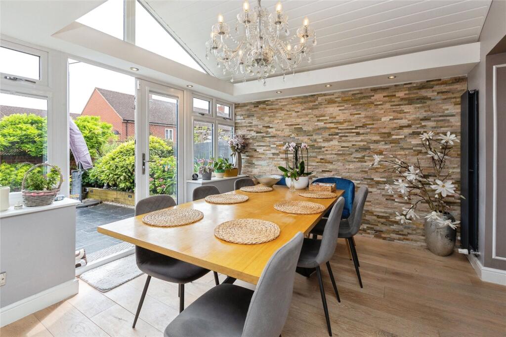 Main image of property: Tortoiseshell Road, AYLESBURY, Buckinghamshire, HP19