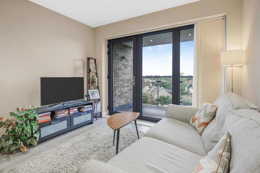 Main image of property: High Street, Sutton, SM1