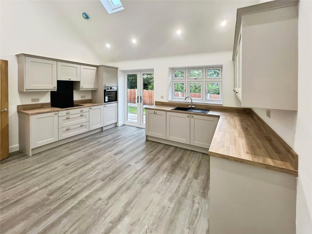 House in Telford - View 4