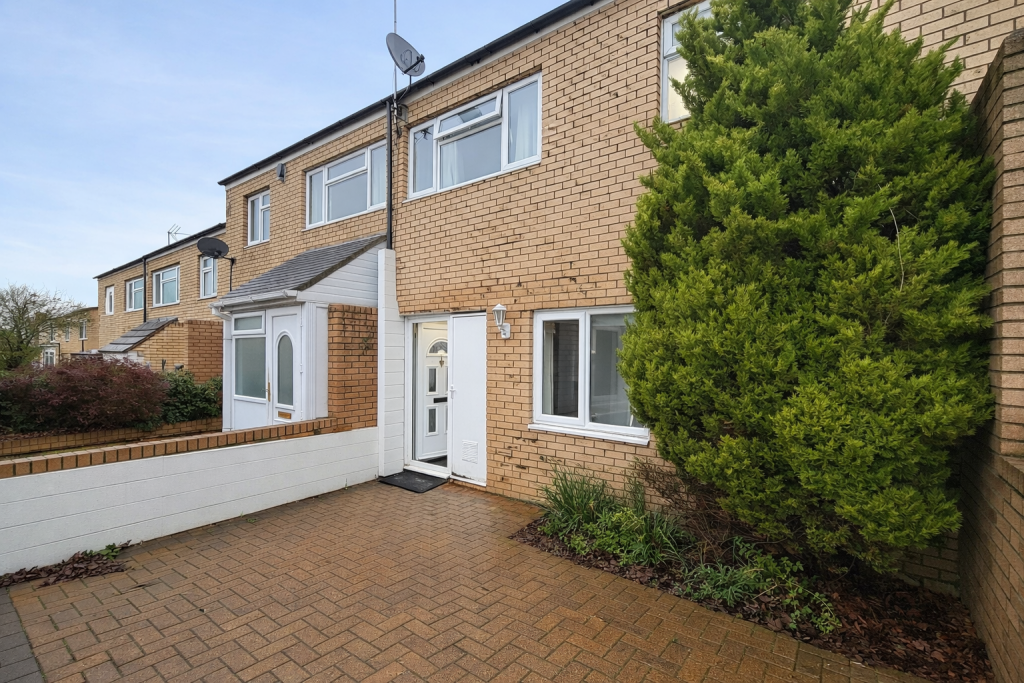 Main image of property: Clydesdale Place, MK14