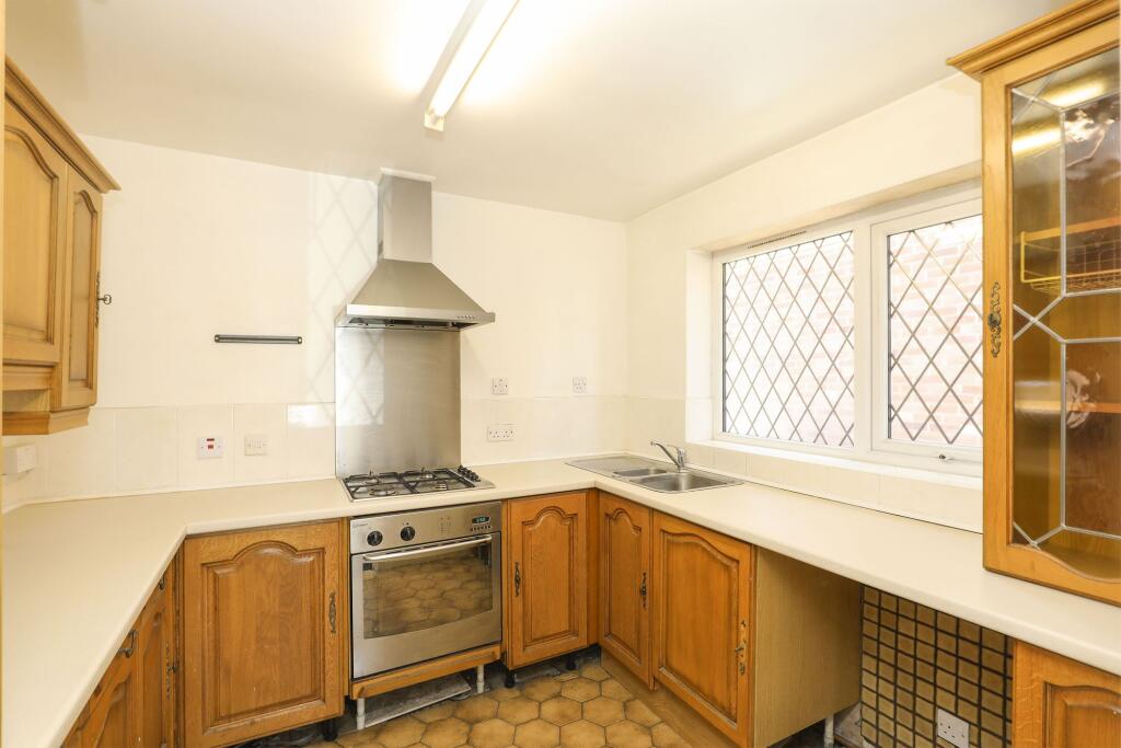 Greenhall Road, Eckington, S21 photo 4