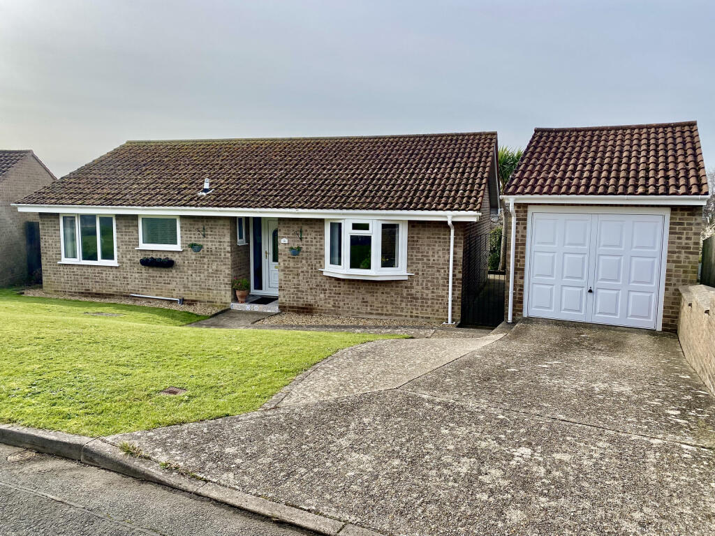 Main image of property: Hendy Road, East Cowes,