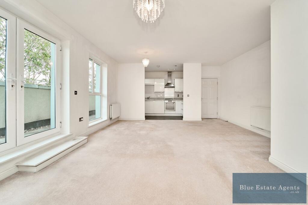 Apartment in London - View 5