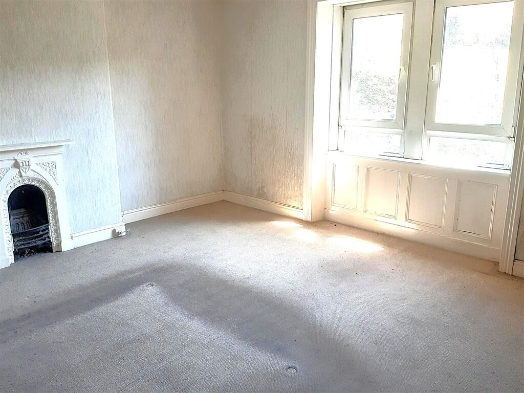 House in Holmfirth, Booth House, Holme Valley - View 4