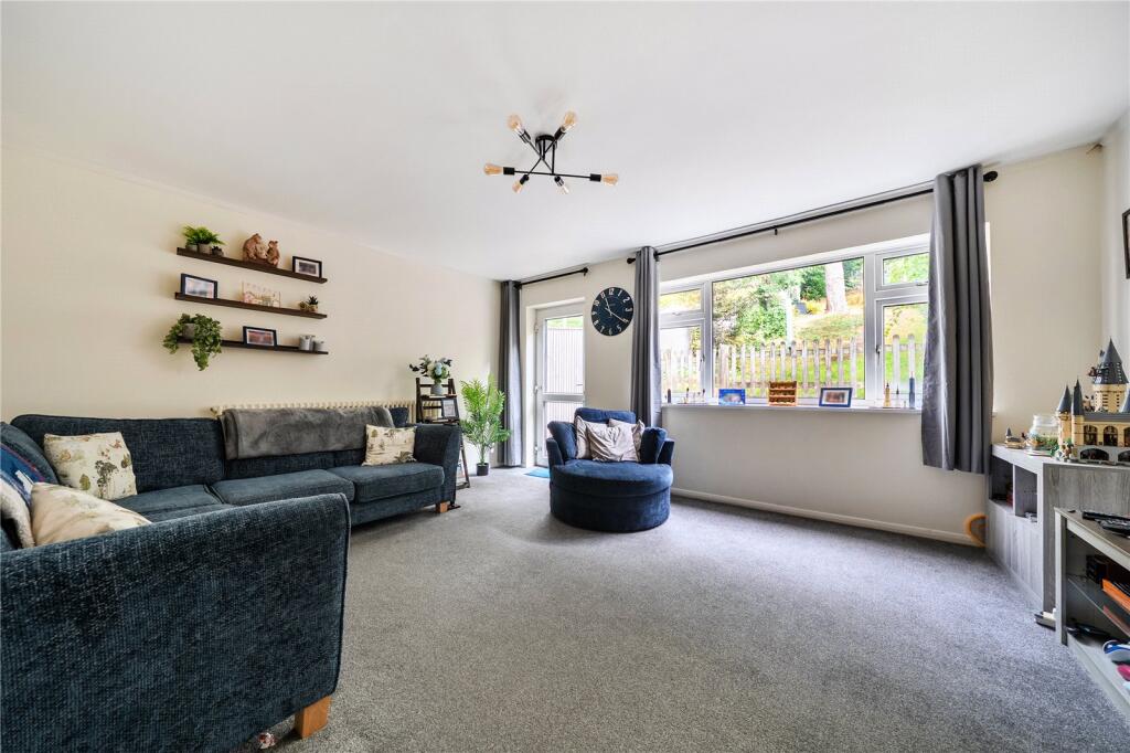 House in Tonbridge - View 2