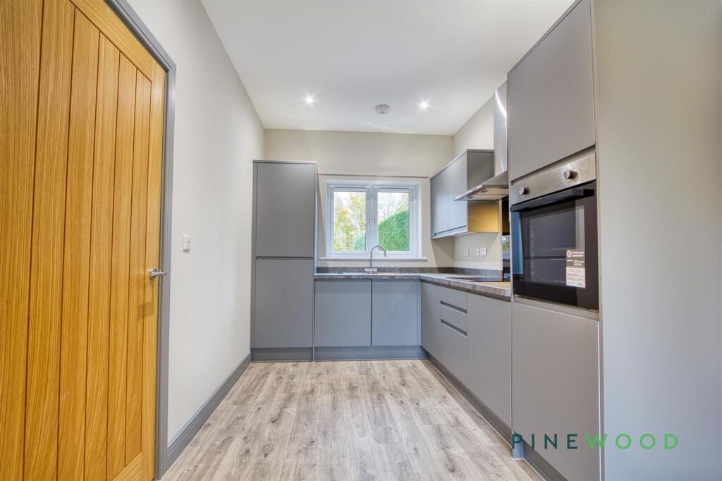 House in North East Derbyshire, North Wingfield - View 5