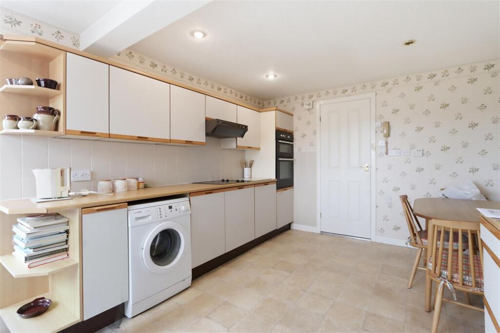 House in Sheffield - View 5