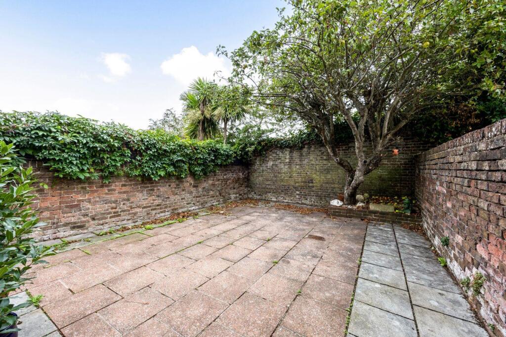 House in Hove, Aldrington - View 4