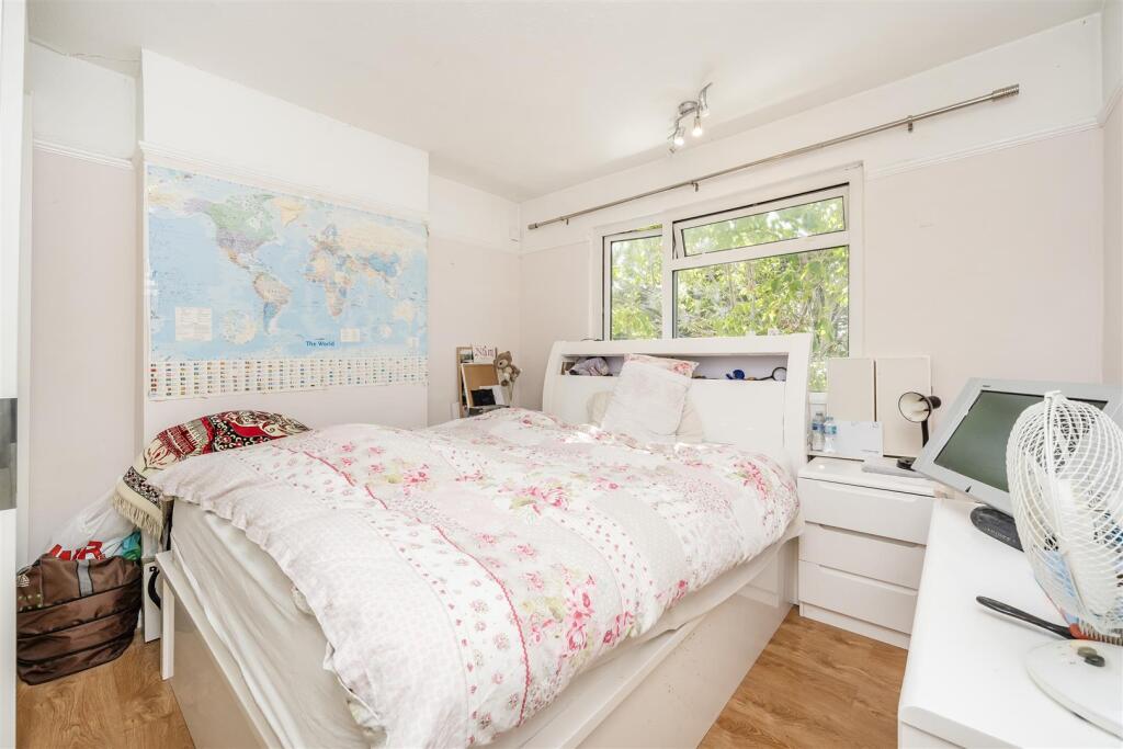 House in Harrow - More