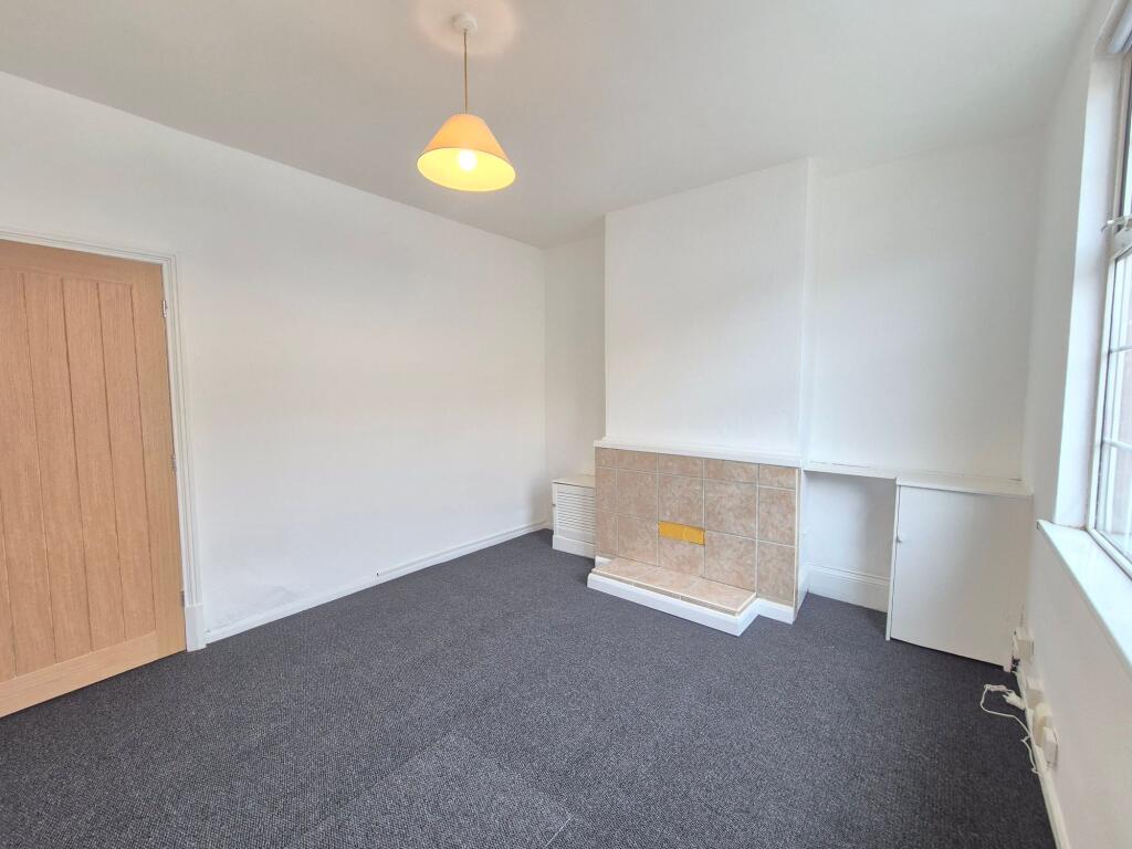 House in Leicester - More