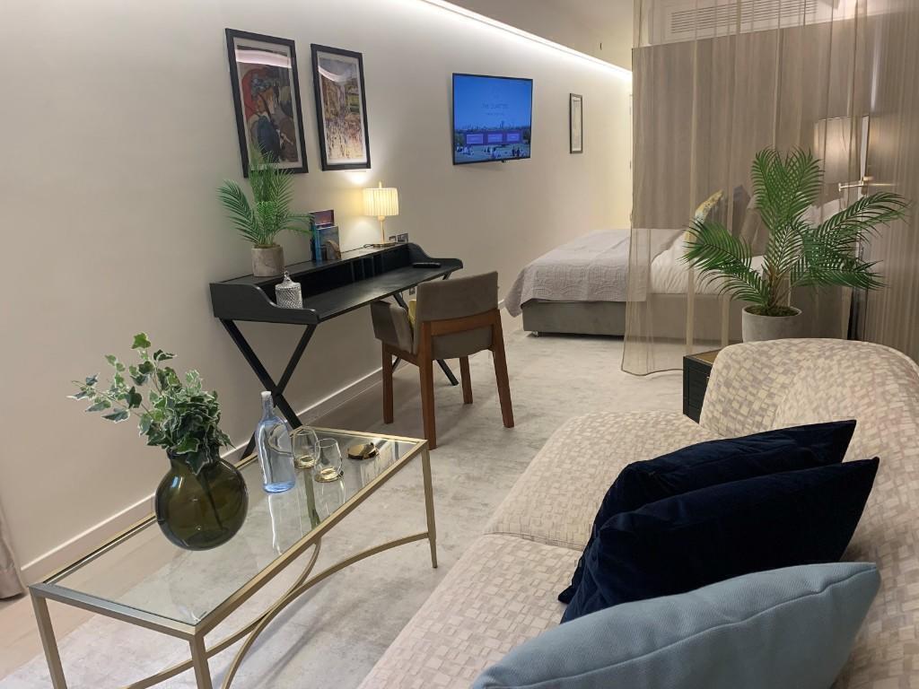 Studio flat for rent