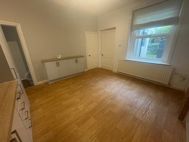 Additional image 3 of 6 Oxford Terrace, Carleton, BD23 3HJ