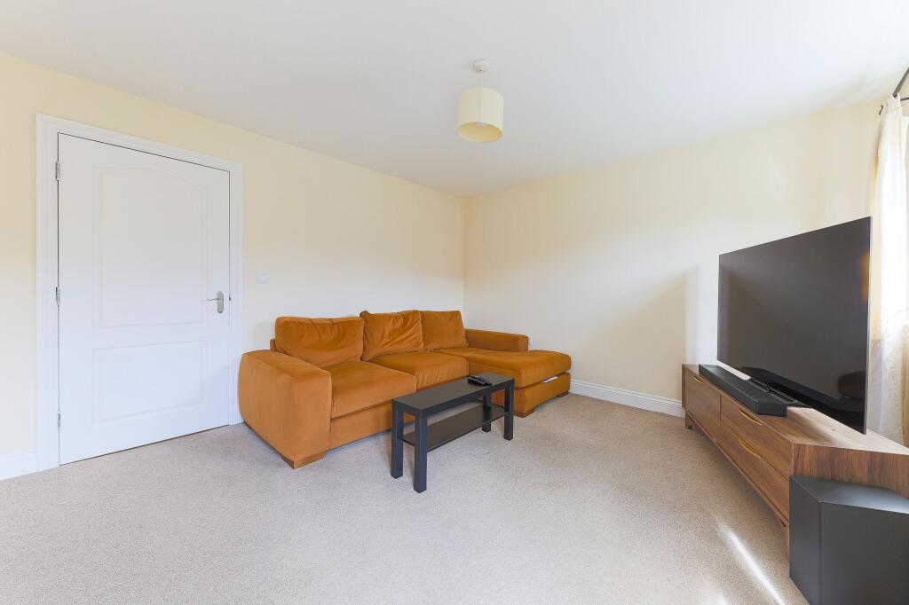 Apartment in Newcastle upon Tyne - View 3