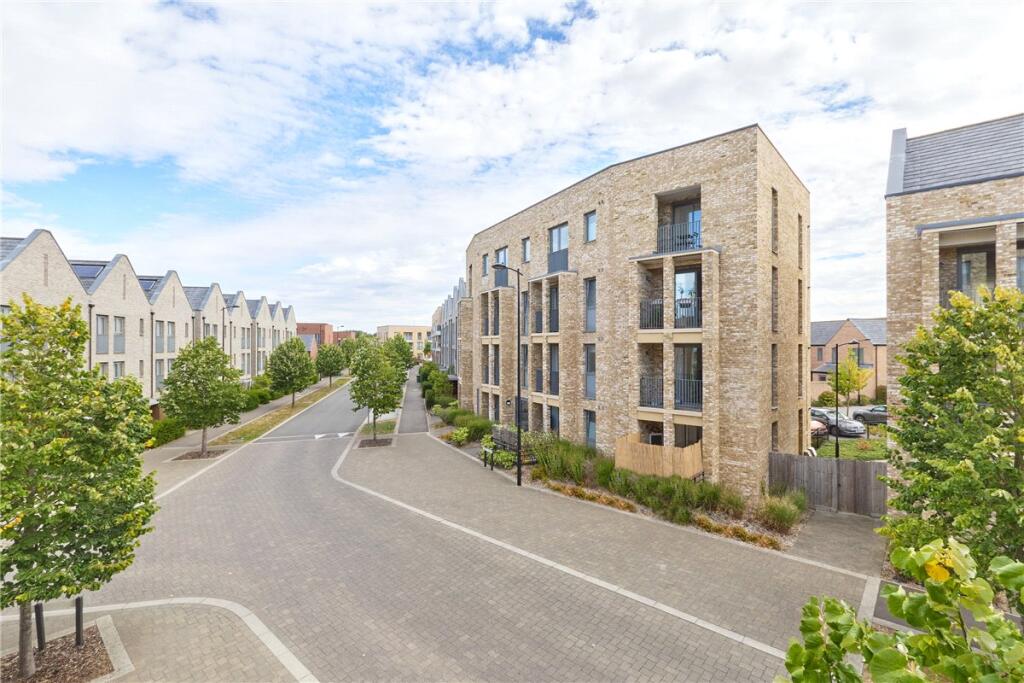 Main image of property: Osprey Drive, Trumpington, Cambridge, CB2
