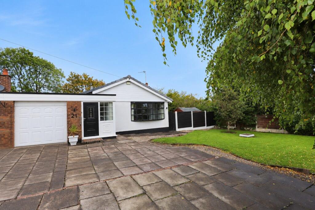 Tarleton Close, Bury, BL8 2HG photo 2