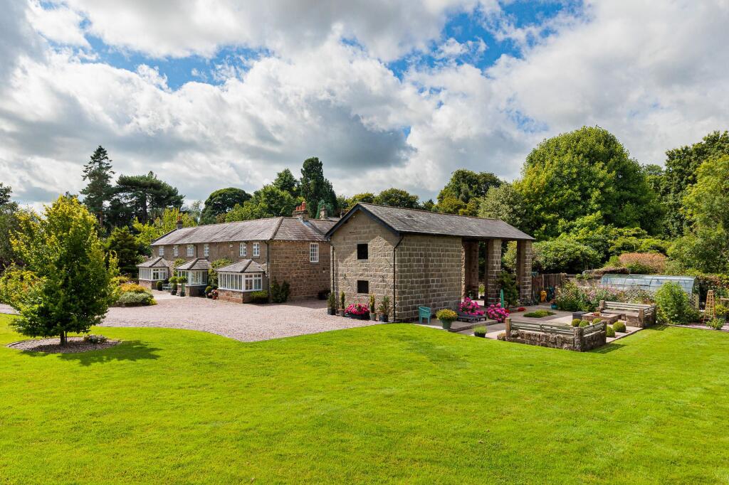Main image of property: Moss Lane, Manley, WA6
