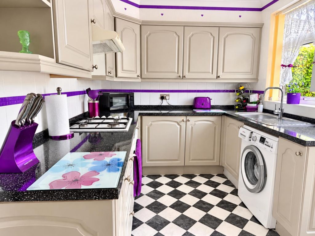 House in Bexleyheath, Upper Belvedere - View 2