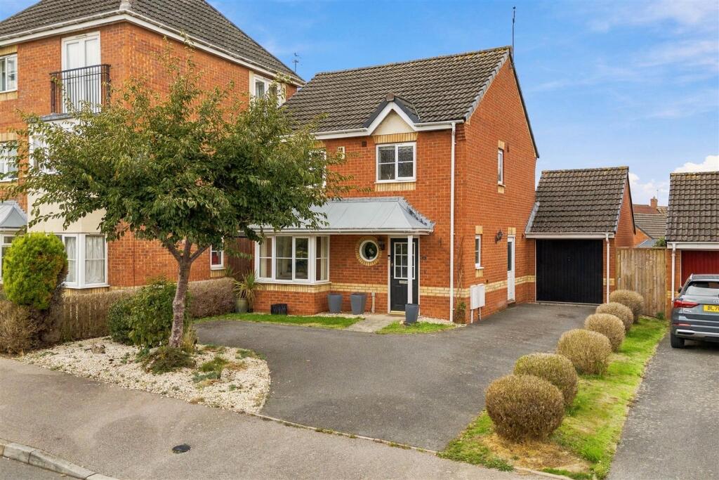 Main image of property: Clover Way, Bedworth