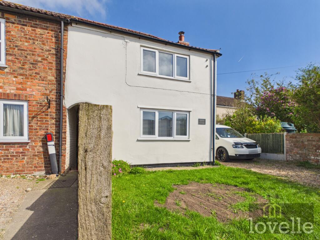 Main image of property: Mumby Road, Huttoft, LN13