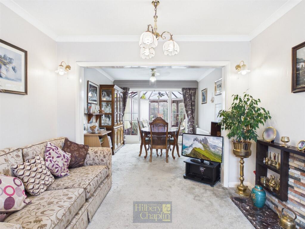 Queen Street, Warley, Brentwood, Essex, CM14 photo 3