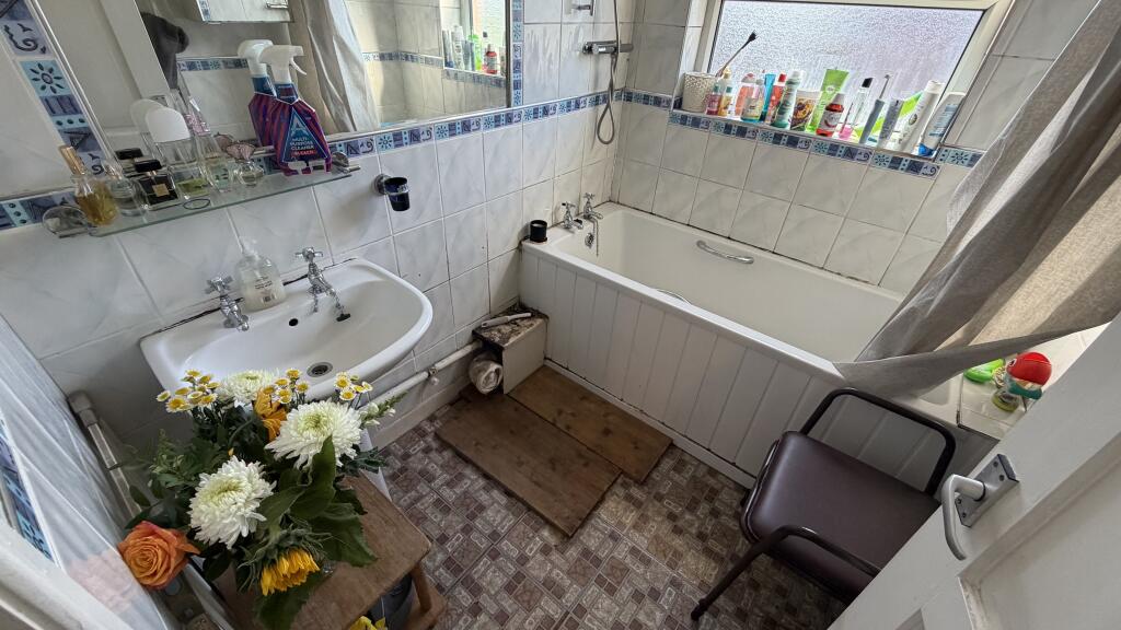 House in Manchester, Greater Manchester - View 5