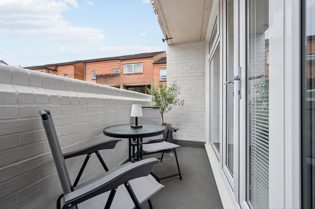 Apartment in North Woodside, Glasgow City - View 3