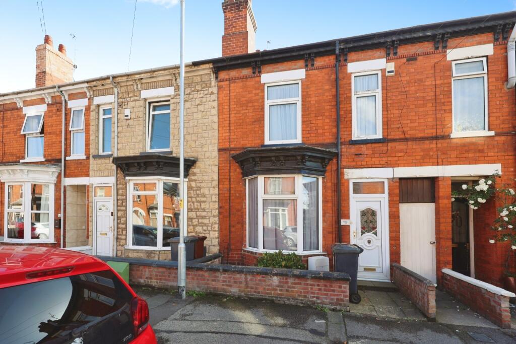 3-bed terraced on Cranwell Street, Lincoln, Lincolnshire, LN5, £140,000