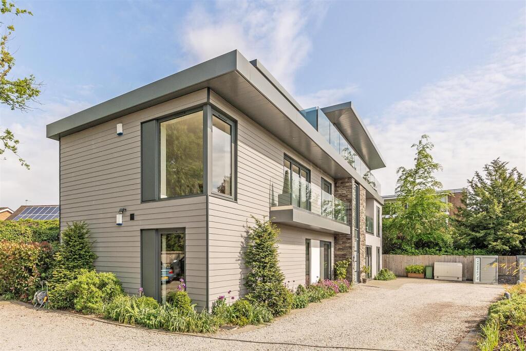 Main image of property: Blythwood, Blossomfield Road, Solihull