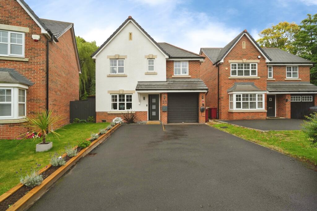 Main image of property: Halls Close, Bolton, Greater Manchester, BL2