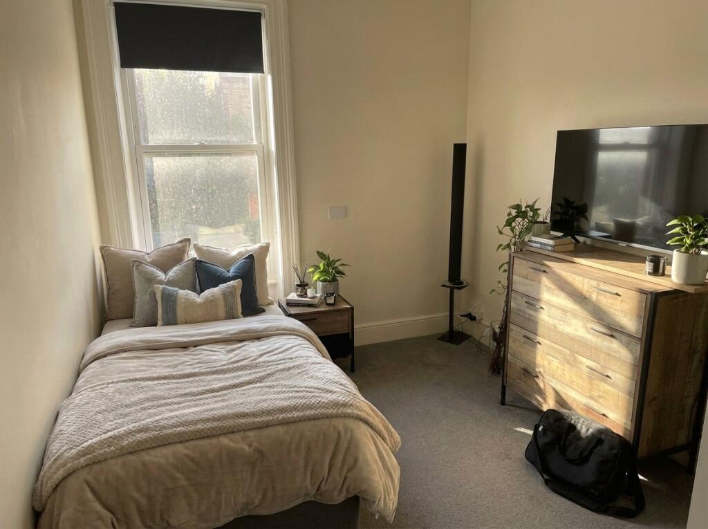 Main image of property: Dowry Place, Room 104, Hotwells, Bristol, BS8