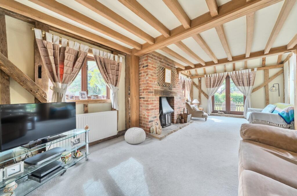 Cuckfield Road, Ansty photo 2