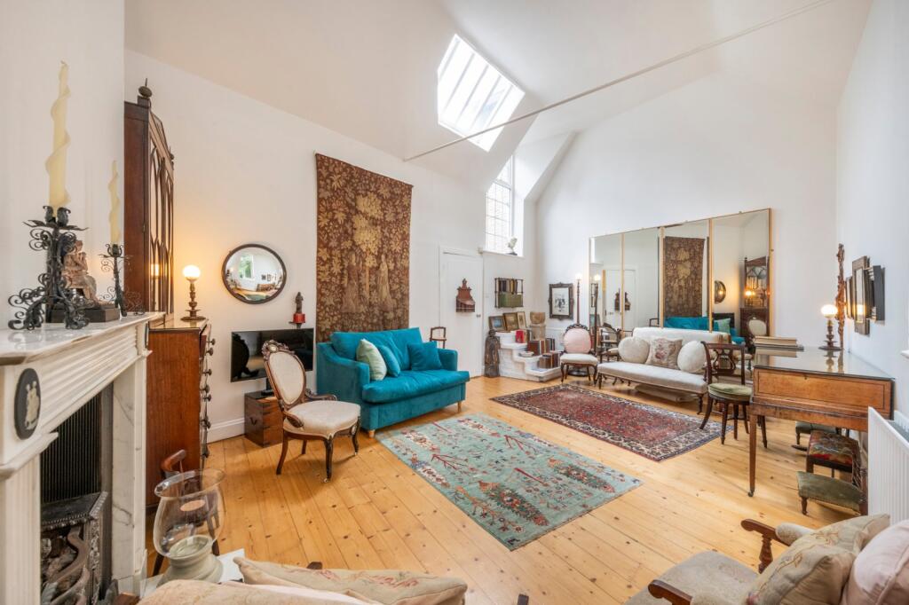 House in London - View 5