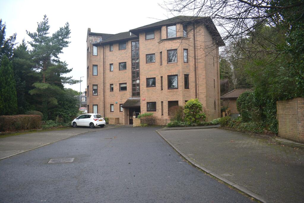 Main image of property: Flat 8, Pinewood, 1 Maryhill Road, Bearsden, Glasgow, G61 1QP