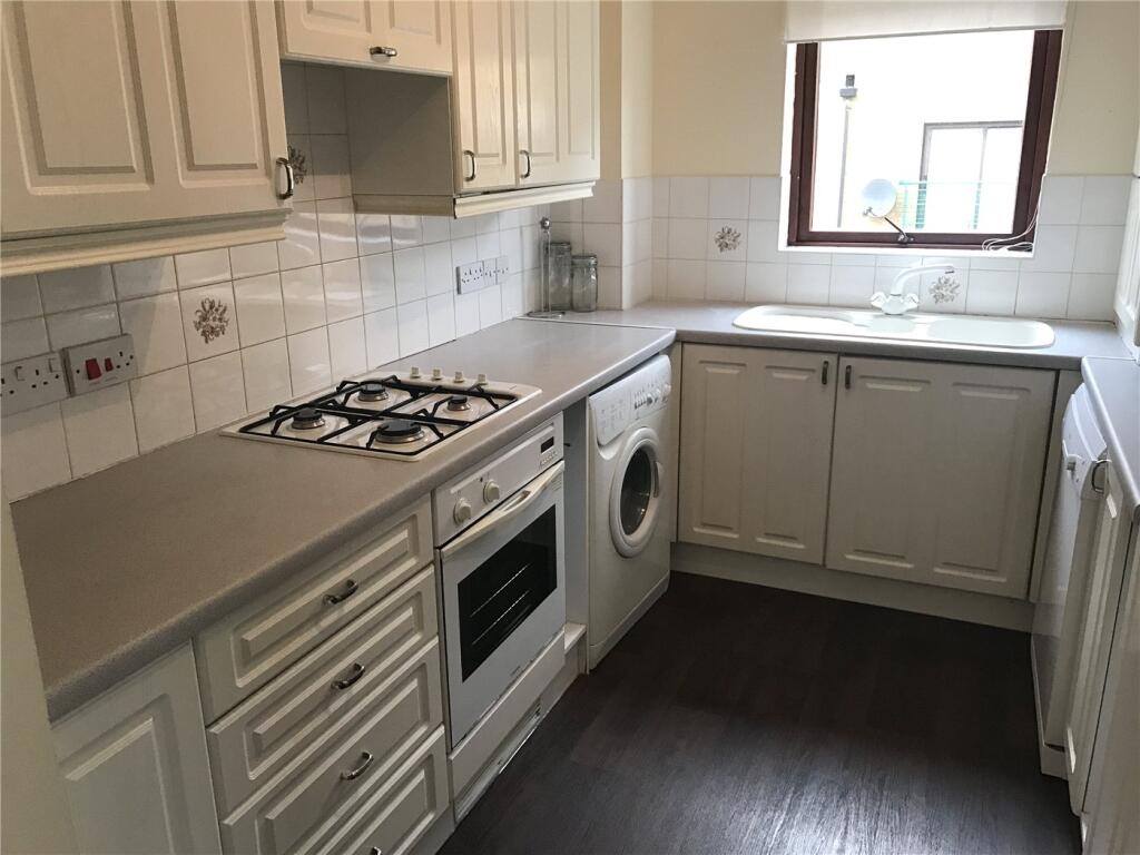 Apartment in London - View 5