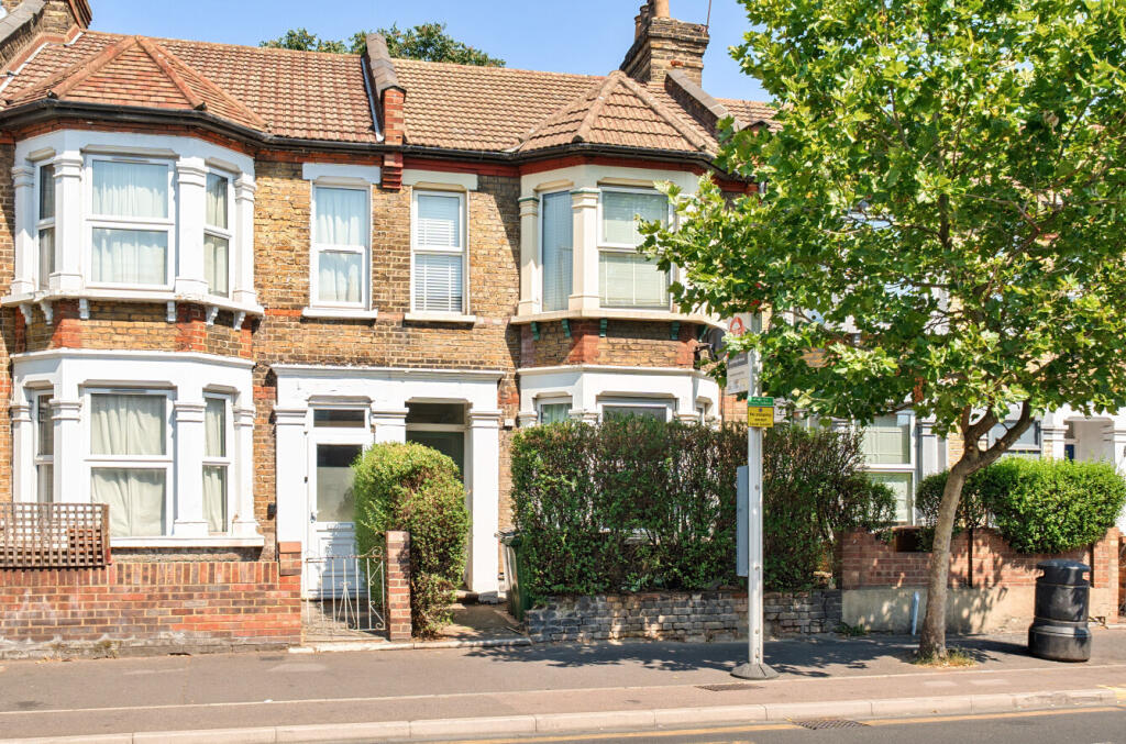 Main image of property: Markhouse Road, London