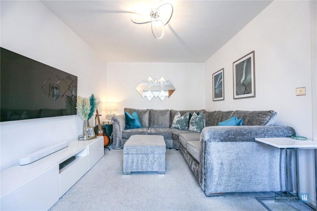 House in Knowsley, Liverpool City Region - View 4